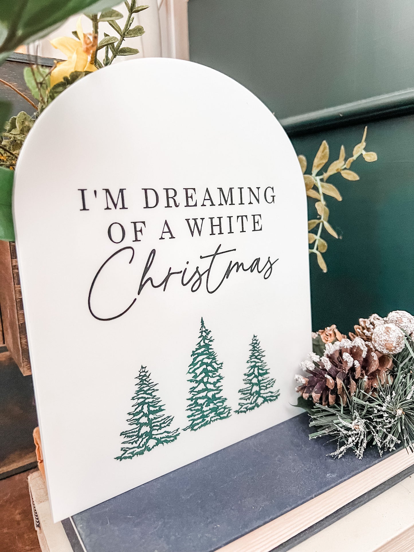 I'm Dreaming of a White Christmas Sign | Boho Christmas Sign | Laser Engraved | Arch Sign | Whimsical